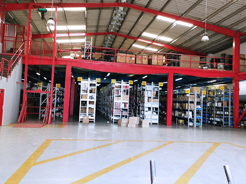 SINOTRUK local distributor RIMCO have the largest spare parts warehouse in Cote d'Ivoire.