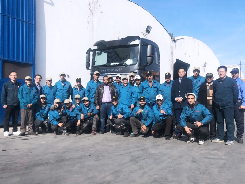 中国重汽汕德卡品牌车辆首次在海外摩洛哥CKD工厂下线