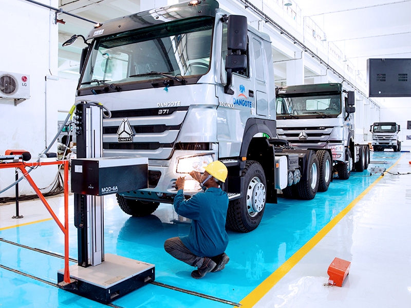 Dangote sinotruk west africa ltd company's inspection line ensures that the vehicles are delivered to the customers in a qualified manner.