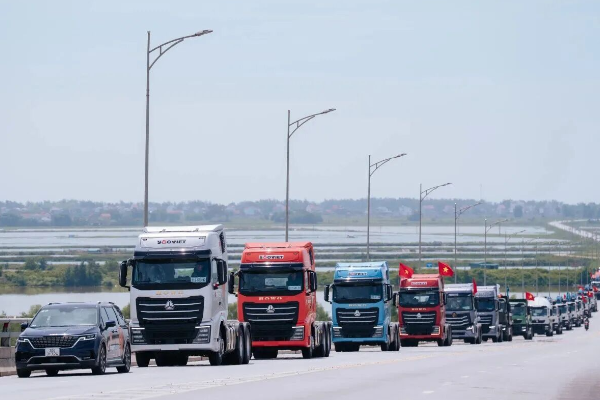 Over 800 Units Sold! Sinotruk Achieves Major Success in the Vietnamese Market